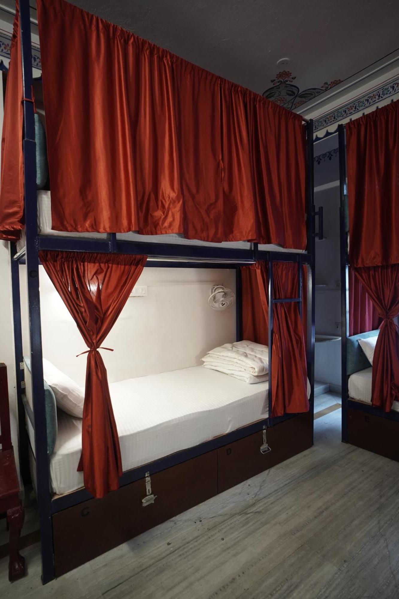 Hostel Funky Bunky Udaipur Exterior photo
