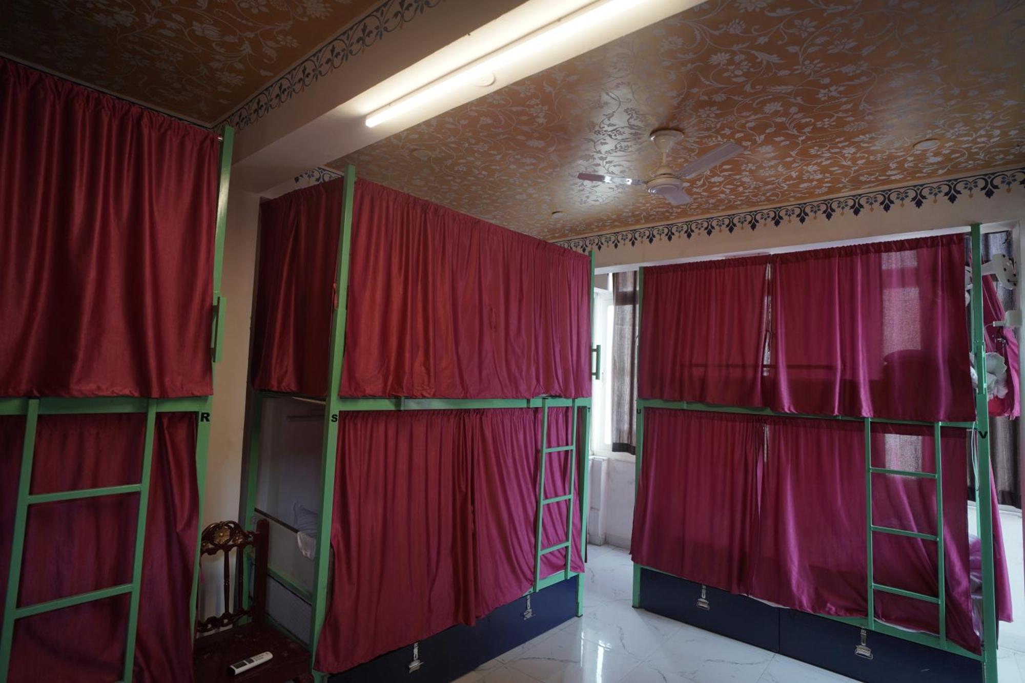 Hostel Funky Bunky Udaipur Exterior photo